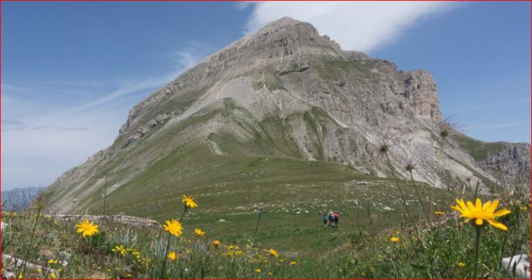 Gran Sasso – Abruzzo, “Pizzo d’Intermesoli, la montagna di mezzo”