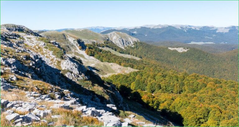 Forca d’Acero, le creste e la Val Fondillo
