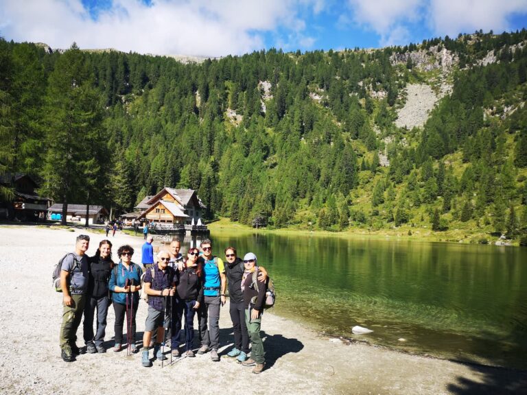 Giro dei 6 Laghi di Madonna di Campiglio 08.25 8 5 laghi Madonna di Campiglio