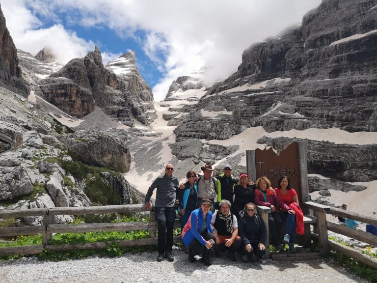 "Nel Cuore del Trentino", 4 Giorni tra Dolomiti, Laghi e Cascate 39 Rifugio Tuckett